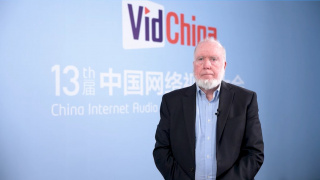 美艳ts调教直男喝尿